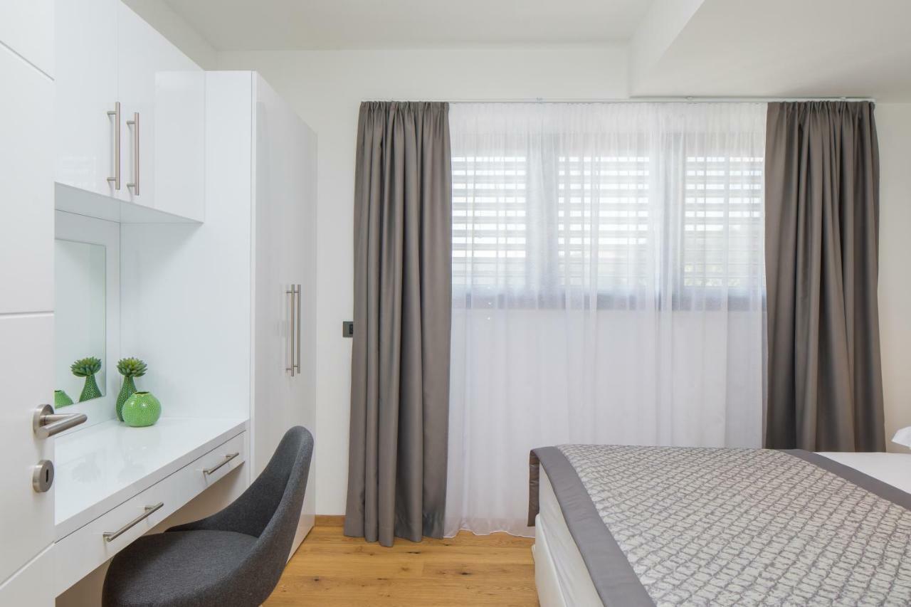 Luxury Apartments Baotic โตรกีร์ ภายนอก รูปภาพ